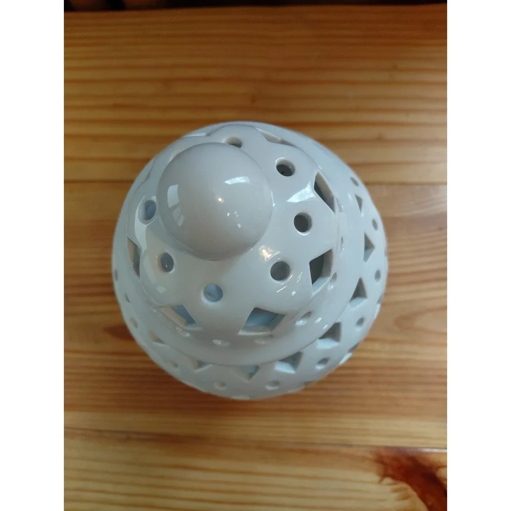 Unbranded‎ Ginger Jar Medium Pierced Porcelain Candle Lantern White